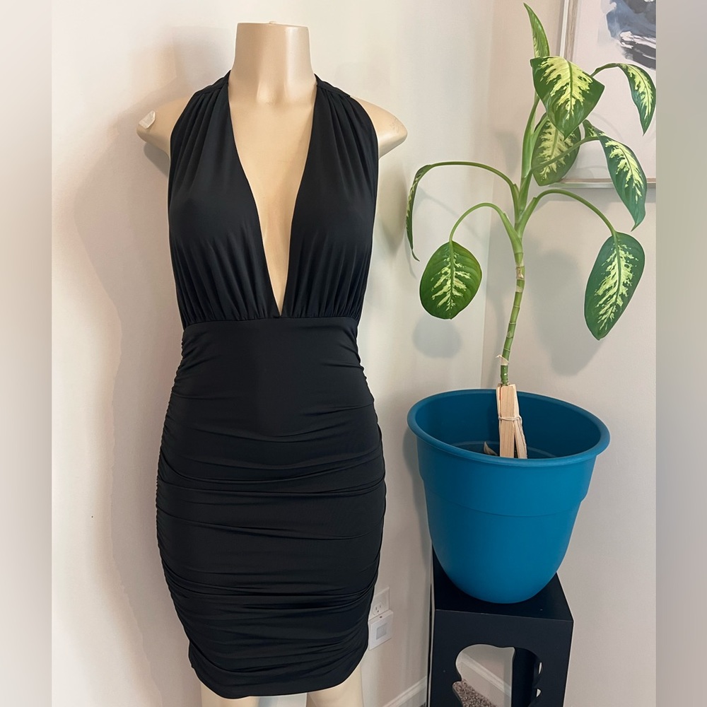 Allyson Sexy Black Deep Dive Chest Ruched Dress
